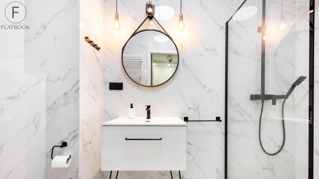 Flatbook - City Center Spa Apartments Torunska 11 กดัญสก์ ภายนอก รูปภาพ